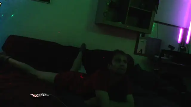 davidgntxxxxx online show from November 16, 2025, 8:13 pm