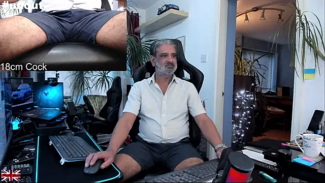 OnlineBossUK online show from December 4, 2025, 3:00 pm