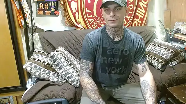 DADDY KANE8--- online show from February 6, 2025, 11:26 pm