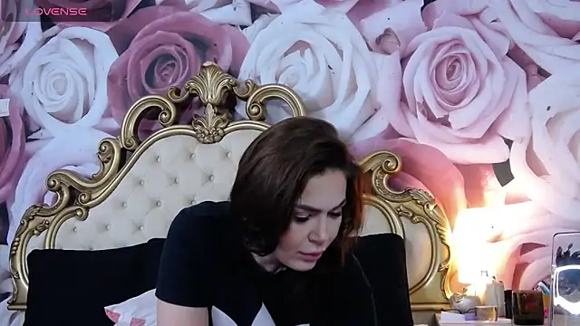 Snapshot of HessaHessy chatting on February 23, 2026, 6:41 pm HessaHessy online show from February 23, 2026, 6:41 pm