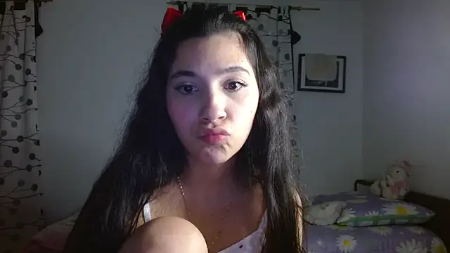 mia  lopez  online show from February 12, 2025, 4:12 am