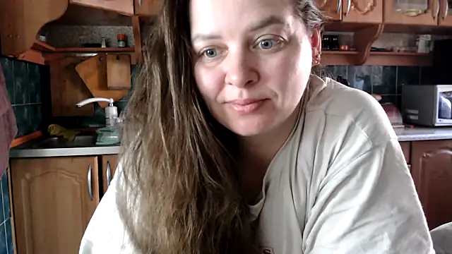 uliastar online show from March 8, 2026, 6:28 am