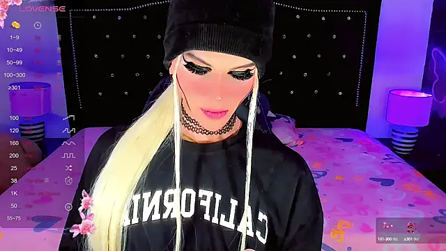 Snapshot of harrleyhott21 chatting on February 26, 2025, 1:54 pm harrleyhott21 online show from February 26, 2025, 1:54 pm