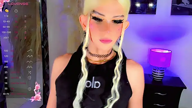 Snapshot of harrleyhott21 chatting on February 16, 2025, 4:31 am harrleyhott21 online show from February 16, 2025, 4:31 am