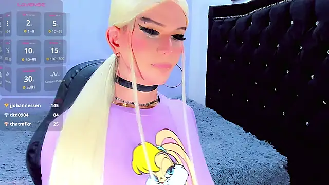 Snapshot of harrleyhott21 chatting on March 9, 2025, 7:01 am harrleyhott21 online show from March 9, 2025, 7:01 am