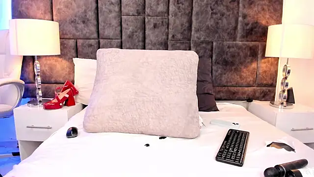 Petit-Rosse online show from January 10, 2025, 1:21 am