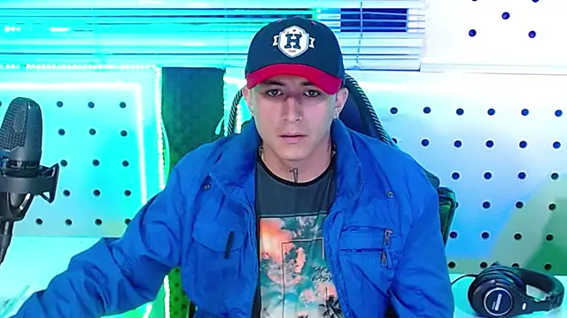 Darko0717 online show from November 25, 2025, 1:55 pm