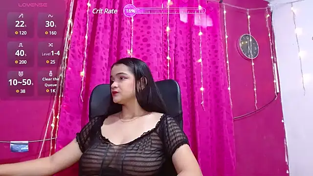 monica little23 online show from December 13, 2024, 1:22 pm