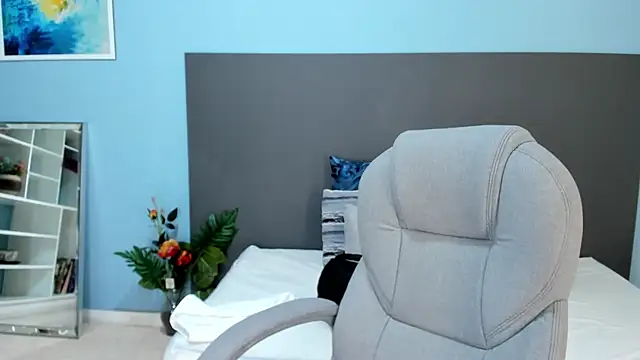 Snapshot of kylie_reyes chatting on September 12, 2025, 7:24 pm kylie reyes online show from September 12, 2025, 7:24 pm