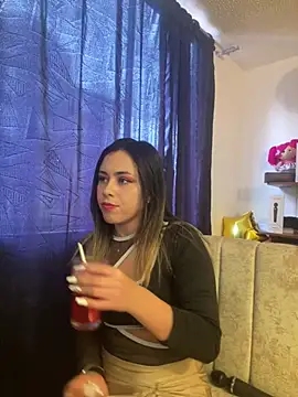 pamelao online show from March 14, 2025, 8:49 pm