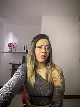 pamelao online show from February 12, 2025, 12:12 pm