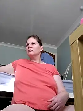 xxSexyBushLinnxx online show from February 6, 2025, 12:04 pm