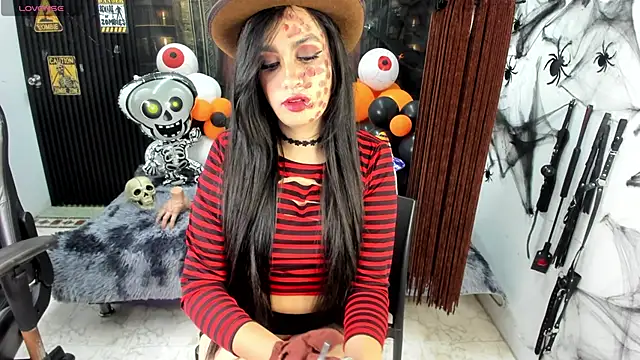 criss 21  online show from October 29, 2025, 8:30 pm