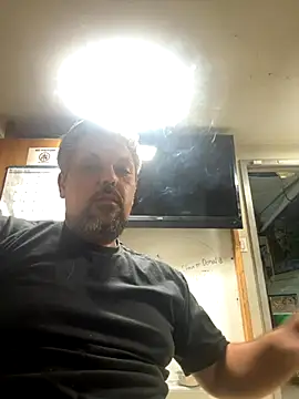 Snapshot of tank32s chatting on September 15, 2025, 1:50 am tank32s online show from September 15, 2025, 1:50 am