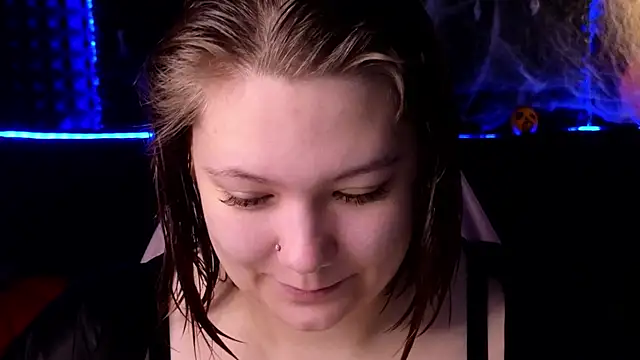 DjennaPalme online show from October 27, 2025, 2:12 am