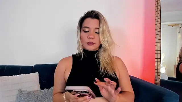 Gaia Stone online show from February 26, 2025, 3:14 am