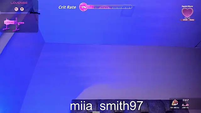 miia-smith97 online show from April 16, 2026, 9:39 pm