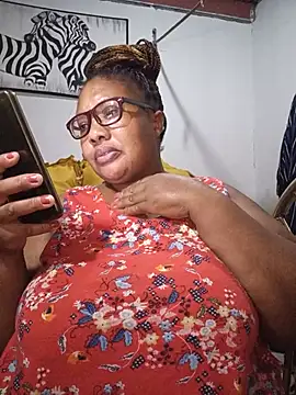 YELLOW BONE online show from June 1, 2026, 8:30 pm