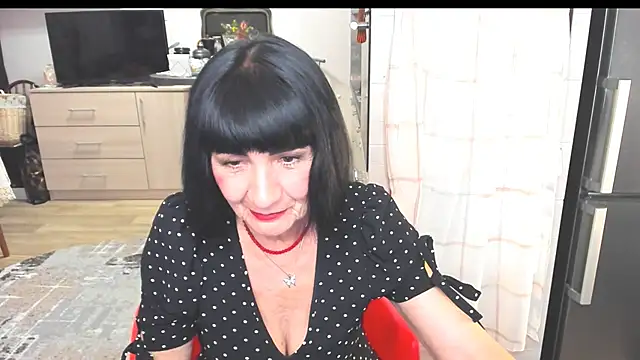 Snapshot of Tina_Joness chatting on February 19, 2025, 8:41 pm Tina Joness online show from February 19, 2025, 8:41 pm