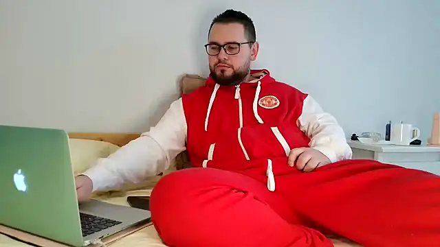 cutie ben online show from March 3, 2025, 10:49 am