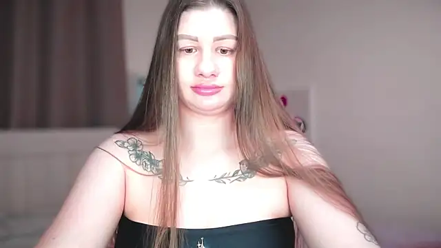 JuicyHelenX online show from February 25, 2026, 9:25 pm