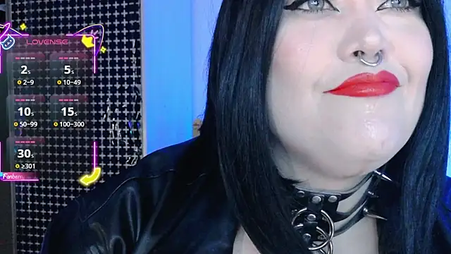 wickedxqueen online show from February 24, 2026, 10:10 pm