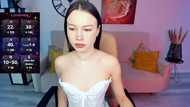 KaitieLove online show from February 25, 2025, 5:40 pm