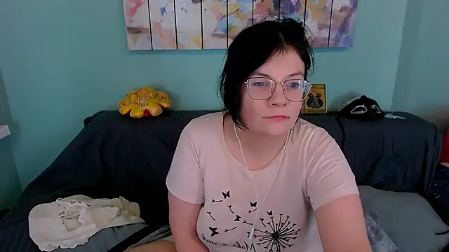 EverlyRays online show from March 8, 2026, 5:55 am