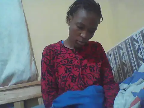 Smillie prety online show from March 8, 2026, 4:16 am