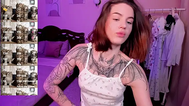 NikkieKatty online show from February 9, 2025, 5:01 pm