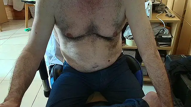 angelgarcia269 online show from February 1, 2026, 11:41 am