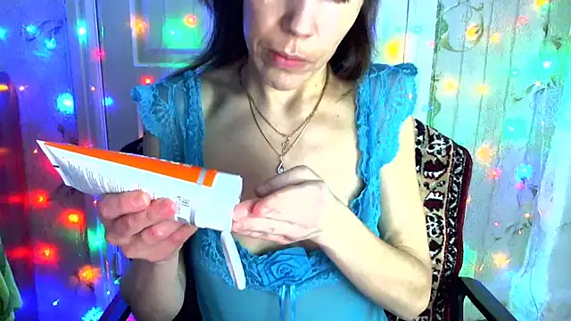 Ladywinter online show from March 4, 2025, 2:53 pm