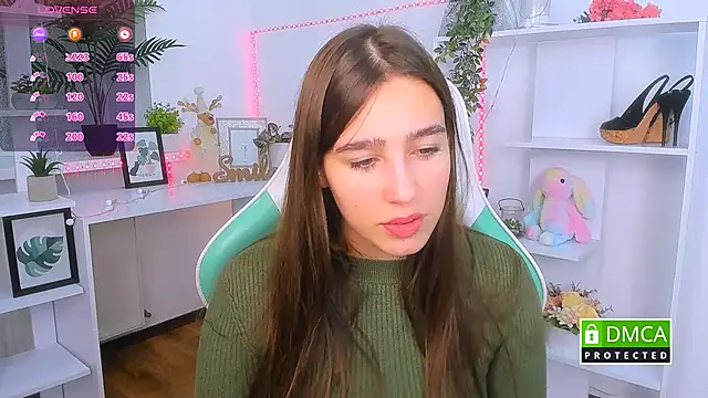  Eliizabeth  online show from November 2, 2025, 9:31 pm