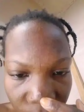 Snapshot of sweet_zara01 chatting on November 19, 2025, 5:07 am sweet zara01 online show from November 19, 2025, 5:07 am