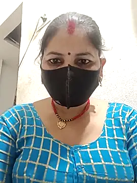 Snapshot of Riyaa-Devi chatting on February 28, 2025, 5:59 pm Riyaa-Devi online show from February 28, 2025, 5:59 pm