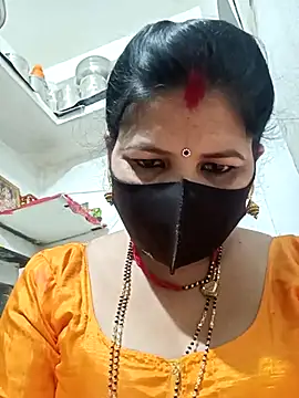 Snapshot of Riyaa-Devi chatting on February 19, 2025, 5:49 pm Riyaa-Devi online show from February 19, 2025, 5:49 pm