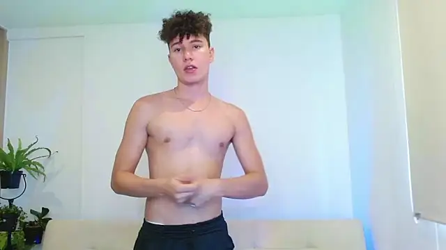 adrian morelly online show from November 13, 2025, 6:34 pm