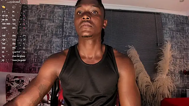 DannSmmith online show from March 8, 2026, 5:33 am