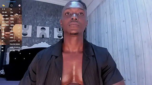 DannSmmith online show from November 13, 2025, 2:54 pm