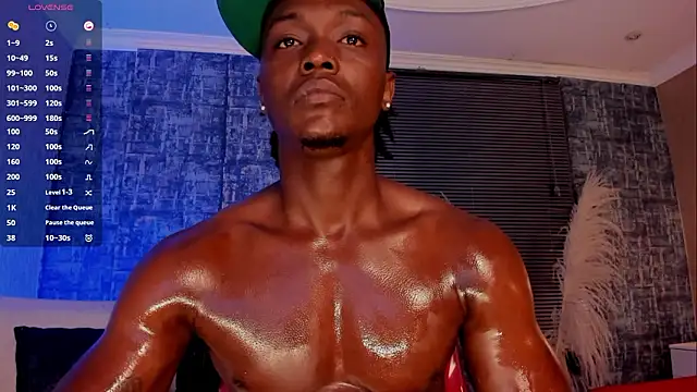 Snapshot of DannSmmith chatting on February 12, 2026, 5:18 am DannSmmith online show from February 12, 2026, 5:18 am