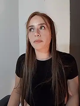 Natalia Suarez online show from March 20, 2026, 3:40 am