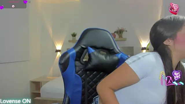 Snapshot of nataly_rodri chatting on February 13, 2026, 1:49 am nataly rodri online show from February 13, 2026, 1:49 am