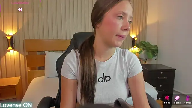 Snapshot of nataly_rodri chatting on November 28, 2025, 2:12 am nataly rodri online show from November 28, 2025, 2:12 am