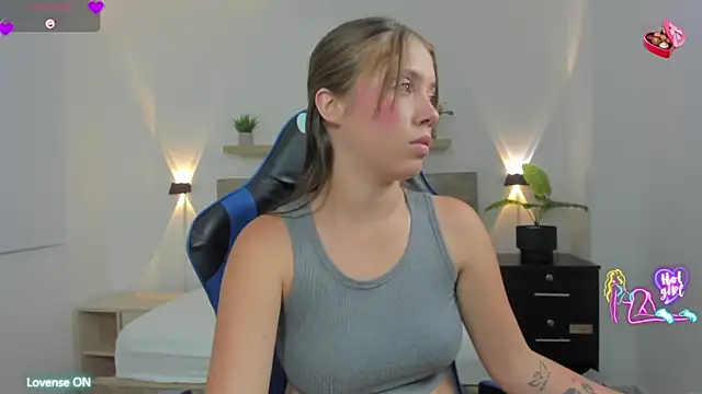 Snapshot of nataly_rodri chatting on February 22, 2026, 2:03 am nataly rodri online show from February 22, 2026, 2:03 am