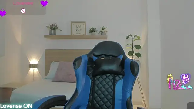 nataly rodri online show from March 31, 2026, 4:36 am