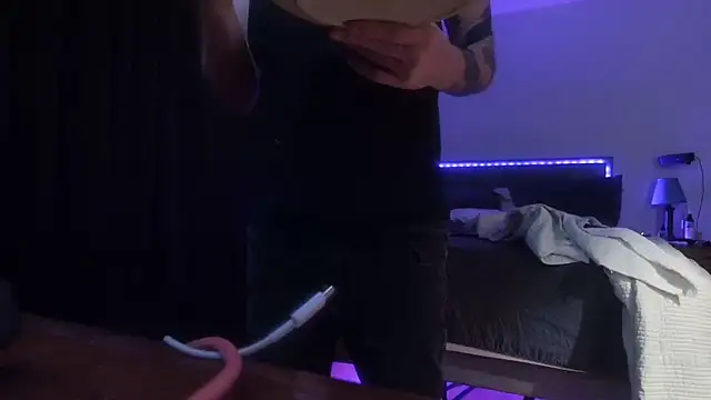 BDDuncanAbaddon online show from November 8, 2025, 11:52 pm