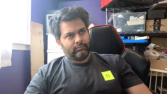 Sakhtlaundaz online show from April 21, 2026, 1:28 pm