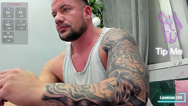 musclemonster31 online show from March 1, 2025, 8:21 pm