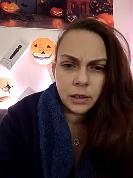 Snapshot of LEAsquirt91 chatting on November 27, 2025, 9:59 pm LEAsquirt91 online show from November 27, 2025, 9:59 pm