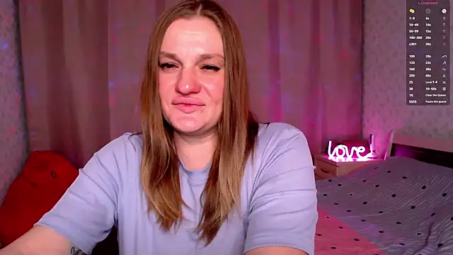 EndlessLustX online show from April 17, 2026, 5:38 pm